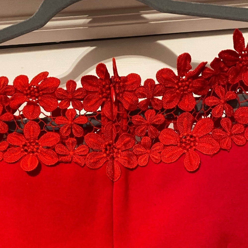 STYLEWE Red Floral Off-Shoulder Mini Dress - Picture 5 of 5